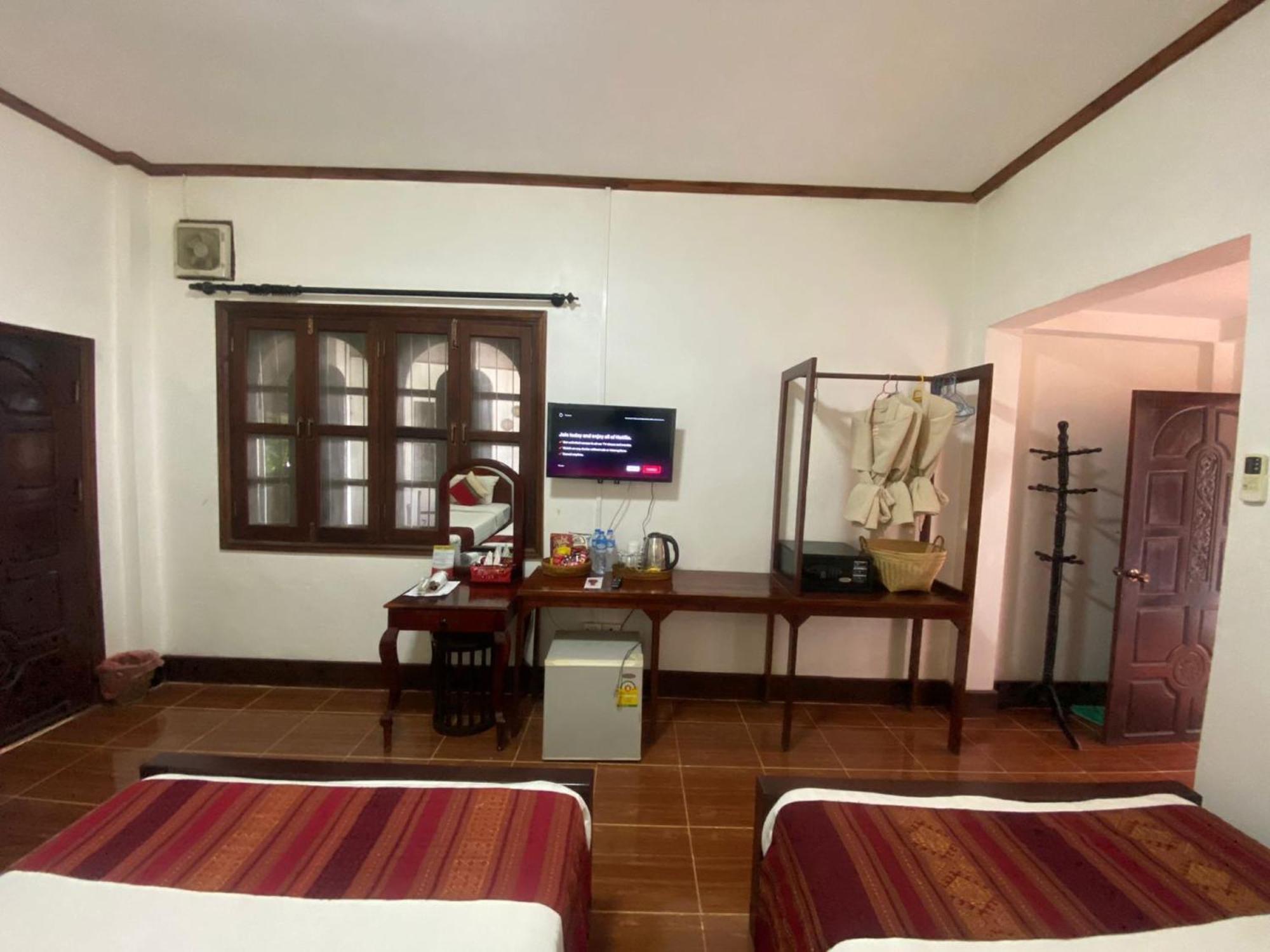 Vangsavath Hotel لوانغ برابانغ المظهر الخارجي الصورة